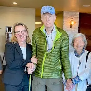 Former Glen de Vries Dean of the Mellon College of Science, Rebecca Doerge, Carl Jones and Amy Jones.