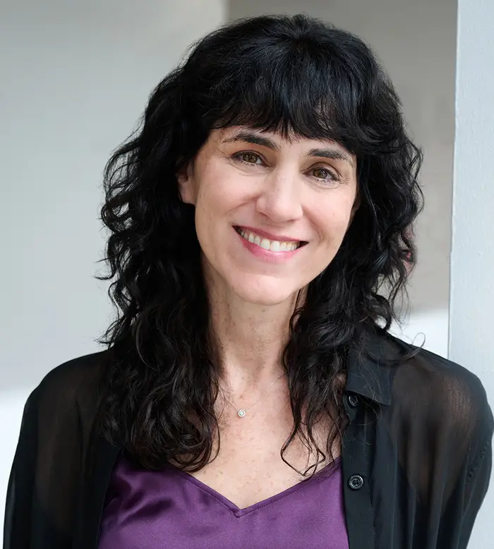 Leigh Silverman