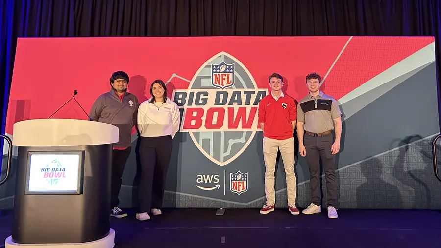 Students at the Big Data Bowl