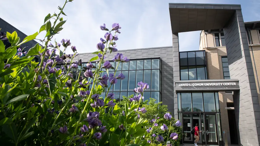 CMU's Cohon Center. 
