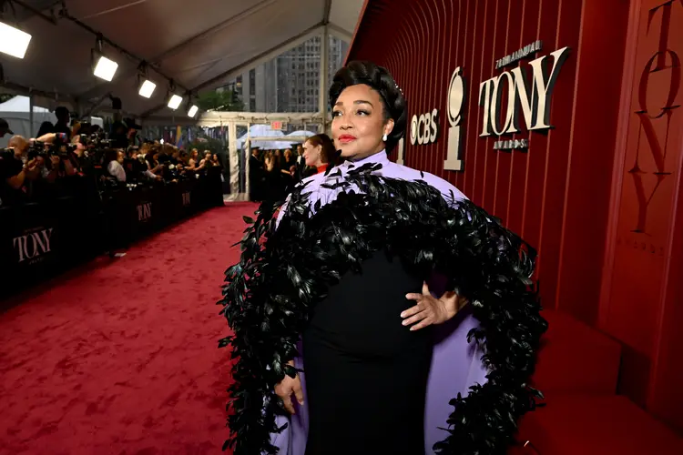 Natalie Venetia Belcon on the red carpet. 
