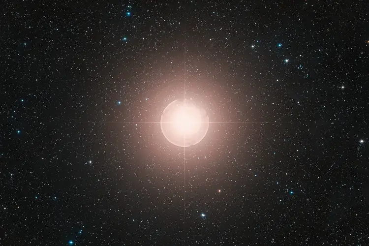 a color composite image of Betelbuddy, the companion star to Betelgeuse
